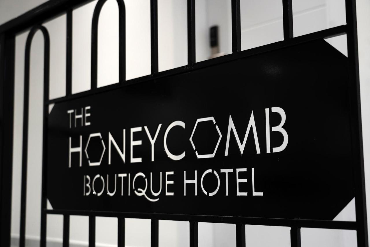 The Honeycomb Boutique Hotel ゴーレム エクステリア 写真