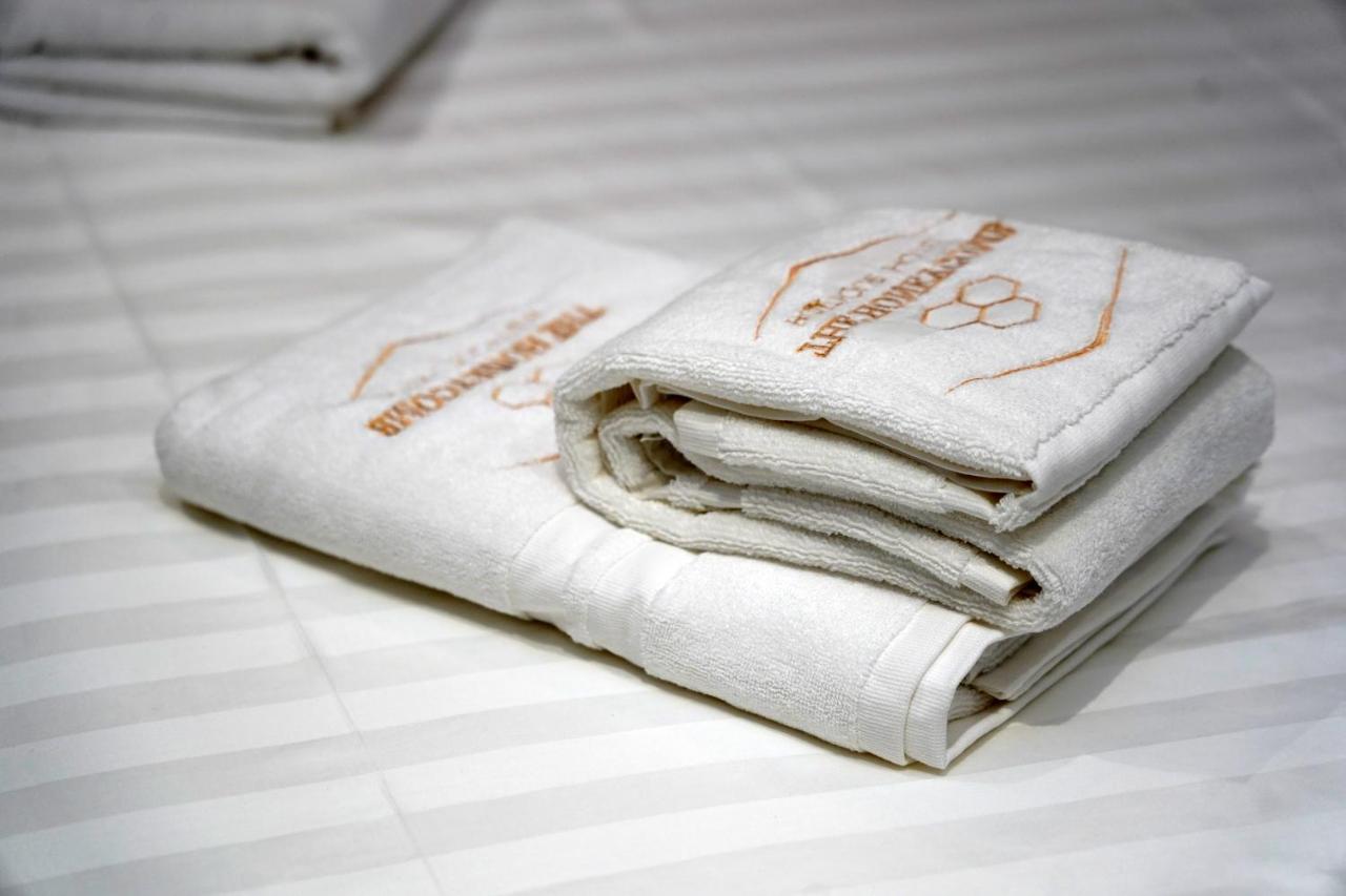 The Honeycomb Boutique Hotel ゴーレム エクステリア 写真