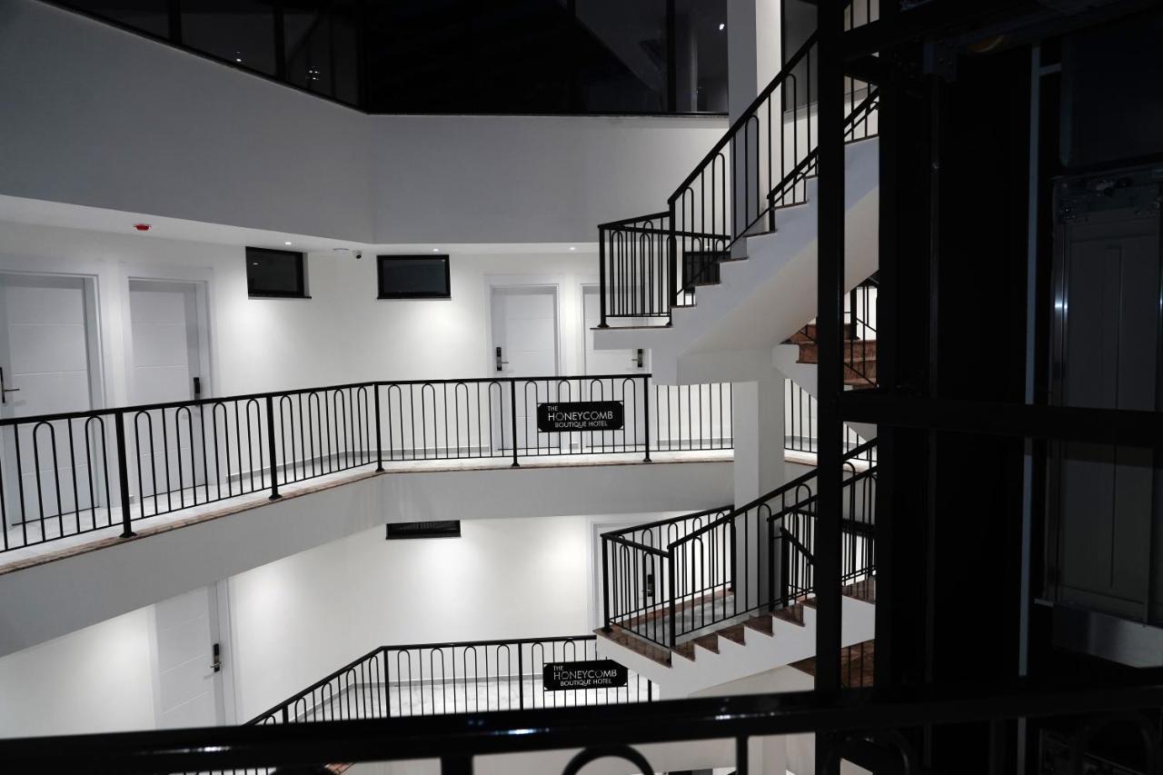 The Honeycomb Boutique Hotel ゴーレム エクステリア 写真