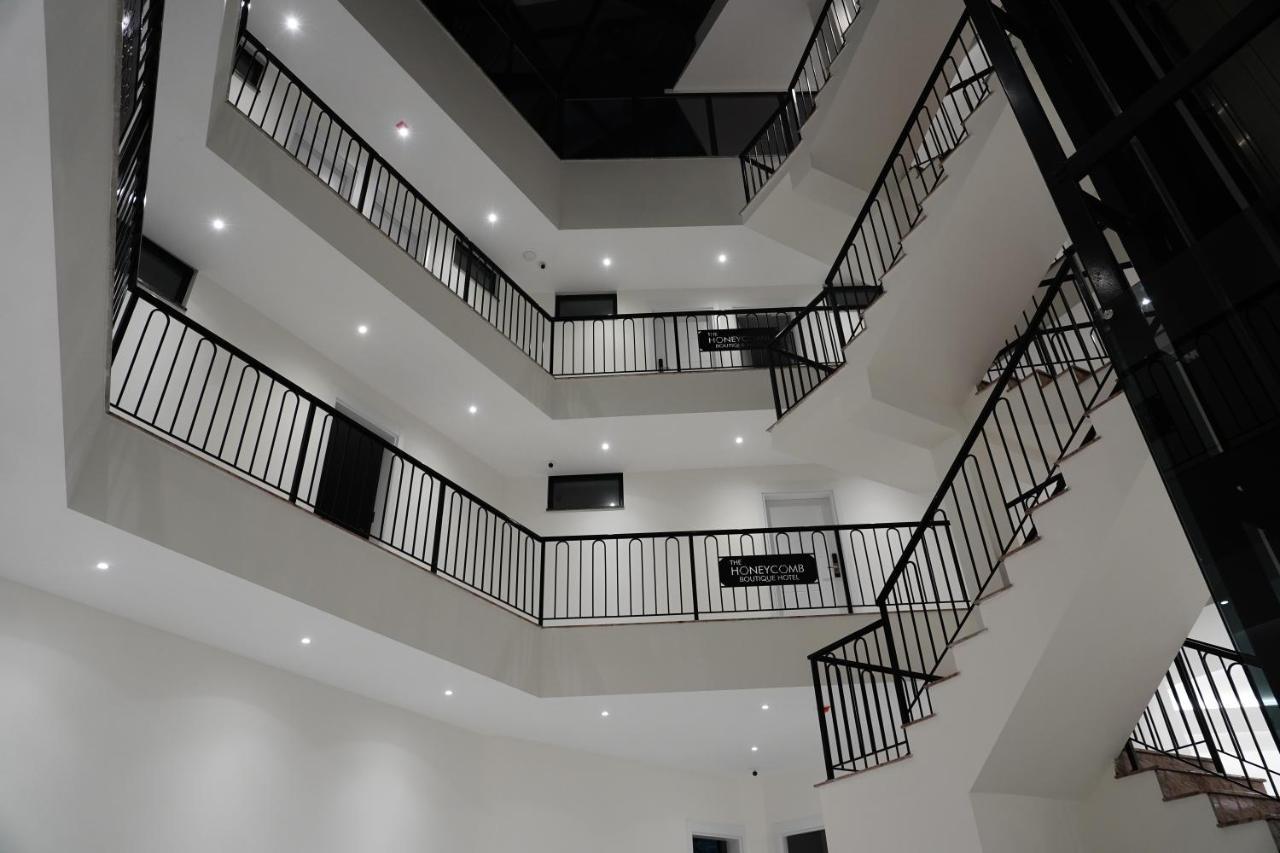 The Honeycomb Boutique Hotel ゴーレム エクステリア 写真