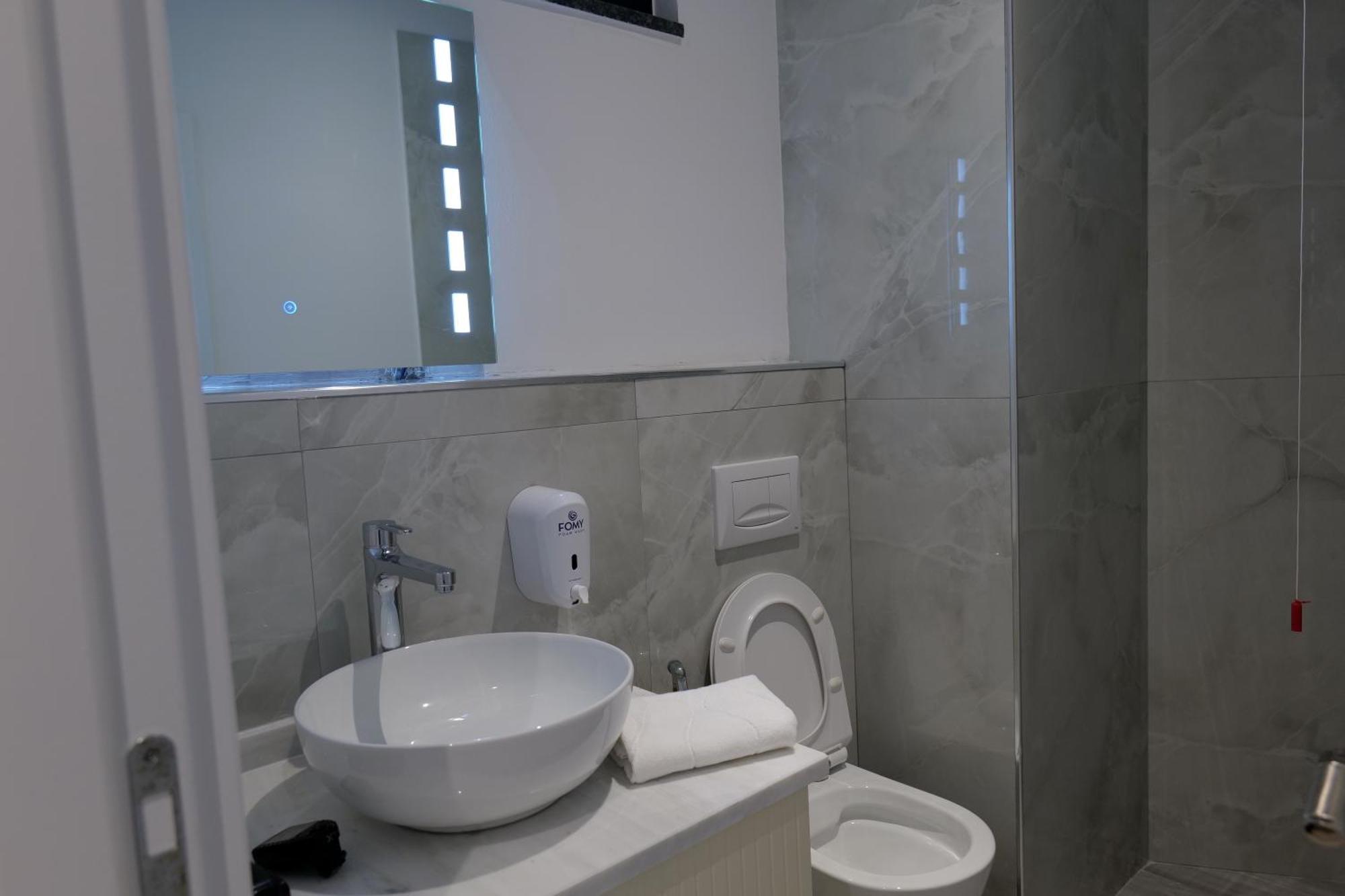 The Honeycomb Boutique Hotel ゴーレム エクステリア 写真