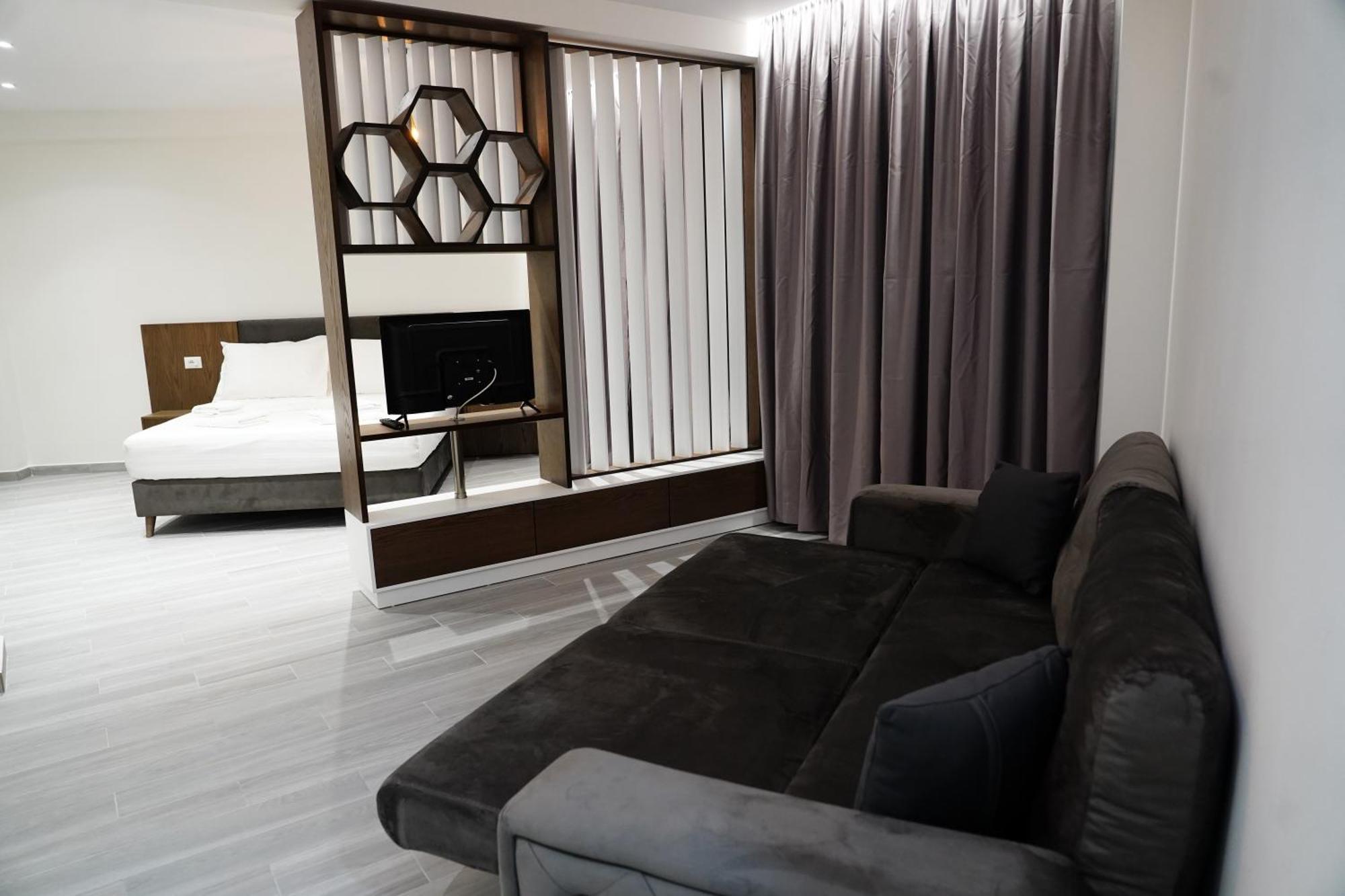 The Honeycomb Boutique Hotel ゴーレム エクステリア 写真